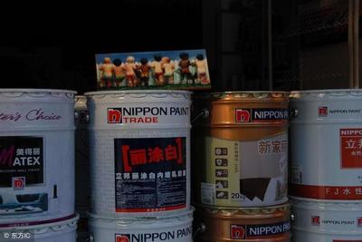 不了解这三种油漆行业黑幕,装修选多贵乳胶漆都白瞎!附选购技巧