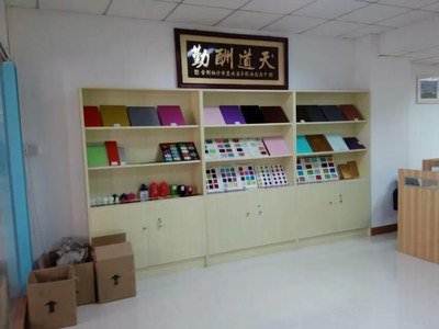 生产销售 水性玻璃漆 彩色亮光玻璃漆 耐黄变玻璃油漆 玻璃涂料-东莞玻璃涂料
